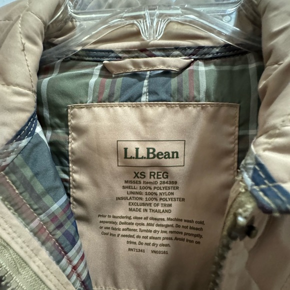 LL Bean Quilted Riding Jacket - Picture 3 of 4